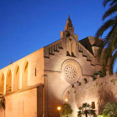 Casa Quarter De Cavalleria En Alcudia, Cerca De Playas Alcudia (Mallorca)